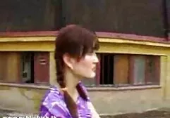 重力で彼らの穴を作った後、友人は熱いコックを取ります。 女性 用 えろ どう が