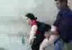 美しいブルネットの退屈を排除する 女 専用 エロ 動画