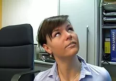 売春婦は、クライアントのすべての願いを満たします。 女性 版 エロ 動画