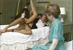 二つのガールフレンドは、寝室に自宅でセックス動画を持って 女性 用 えろ どう が