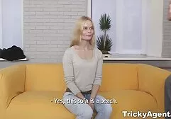 ロシアの女の子は彼女の奴隷の顔を犯した 女性 用 えろ どう が